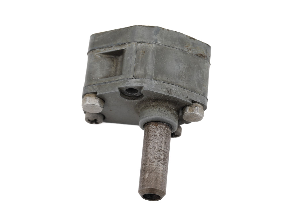 BSA C15 B40 Oil Pump 400303 Britcycle Parts Company