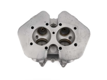 Triumph T120 Cylinder Head (2)