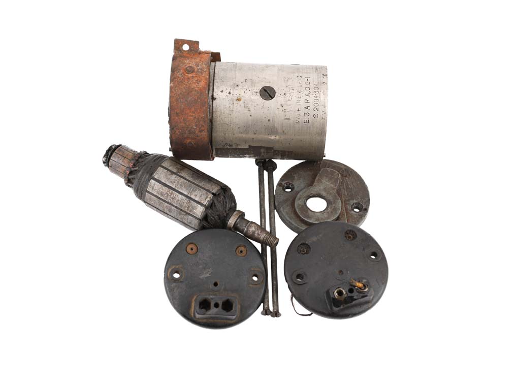 SJ Motorcycle Engineering Replica Lucas E3L Dynamo End Cap - 4 O'Clock Exit, Silver, For BSA Norton Triumph (LU200902A)