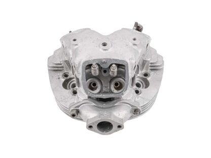 Norton 650cc Twin Cylinder Head 3 (2)