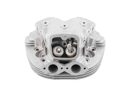 Norton Commando 750cc Cylinder Head 7 (2)