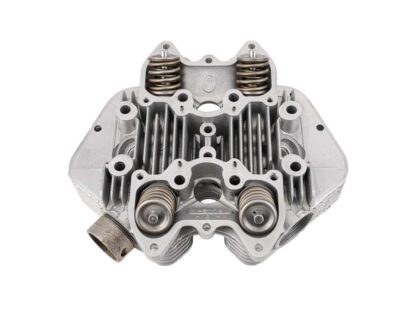 Triumph T140 750cc Cylinder Head