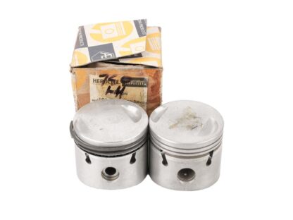 Nos Norton Commando 750cc +.020 Piston Set 19145