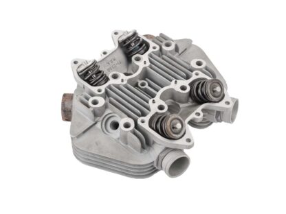 Triumph T120 Cylinder Head 71 2360 3 (2)