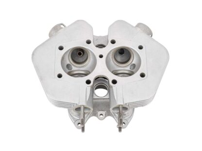 Triumph tr6 cylinder head e3925 dfd (3)