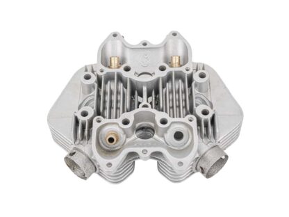 Triumph tr6 cylinder head e3925 dfd