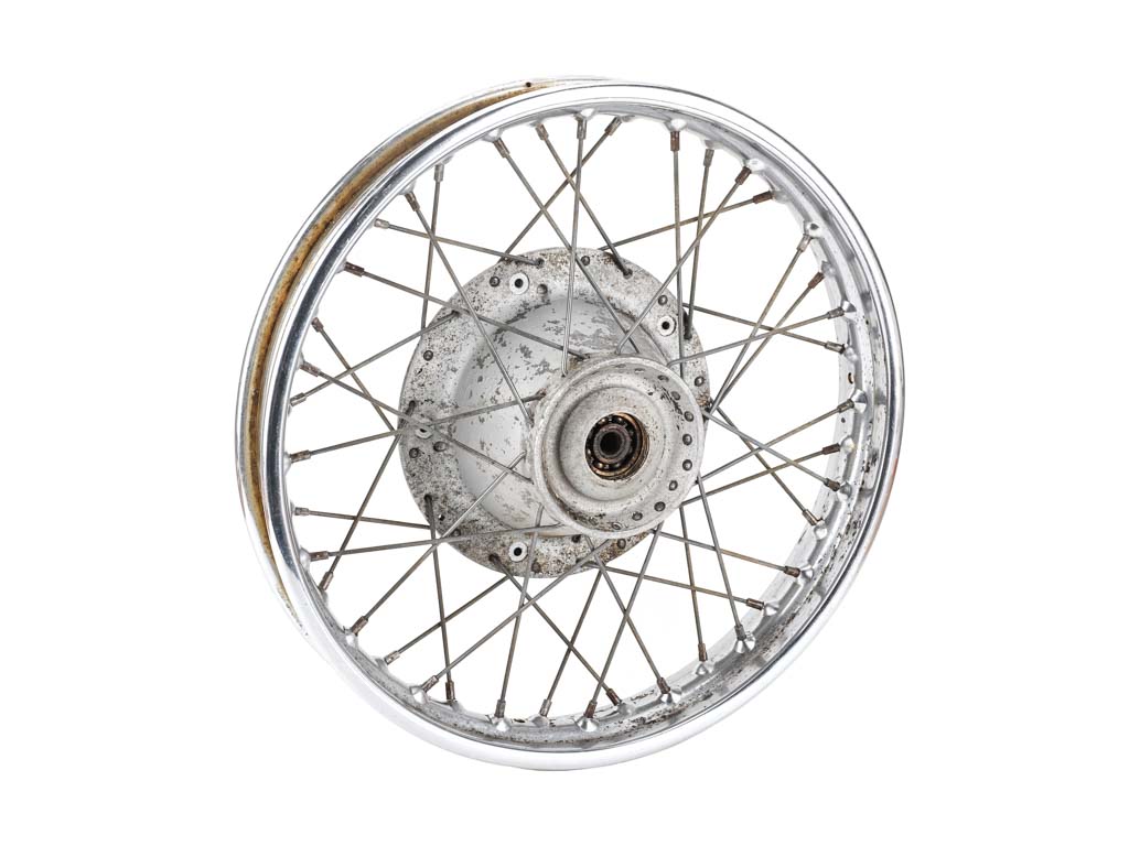 Triumph bsa conical rear wheel 946955 (2)