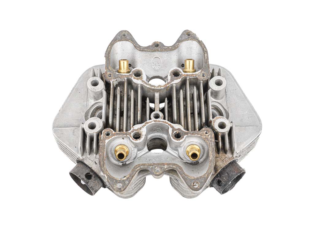 Triumph Tr6 Cylinder Head