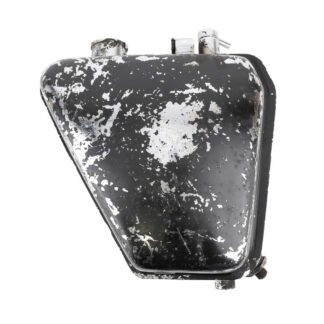 Triumph T150 Oil Tank 4